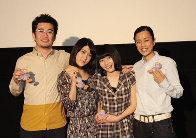 チチを撮りに初日舞台挨拶