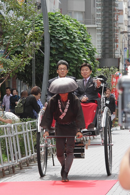 軽部真一アナと笠井信輔アナ