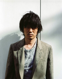 新井浩文宣材写真