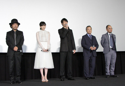 ラブ＆ピース初日舞台挨拶3