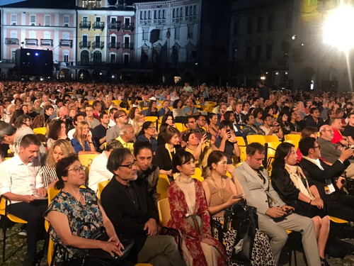前田敦子・黒沢清監督・『旅のおわり世界のはじまり』ロカルノ国際映画祭