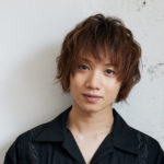 「いかレスラー」の河崎実監督最新作は映画『三大怪獣グルメ（仮題）』 主演に2.5次元俳優・植田圭輔