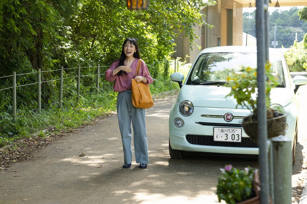 映画『先生、私の隣に座っていただけませんか？』奈緒 (1)