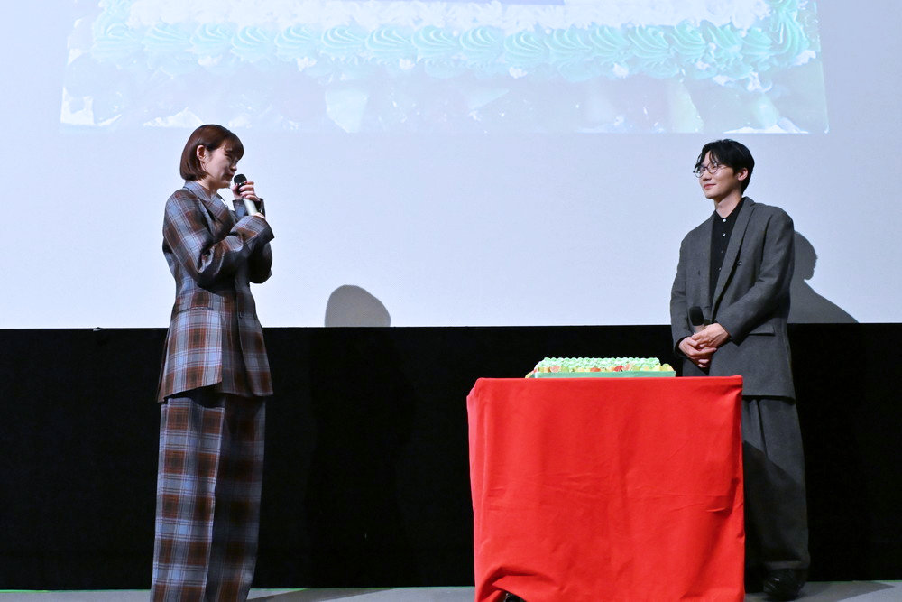 『ありきたりな言葉じゃなくて』完成披露上映会