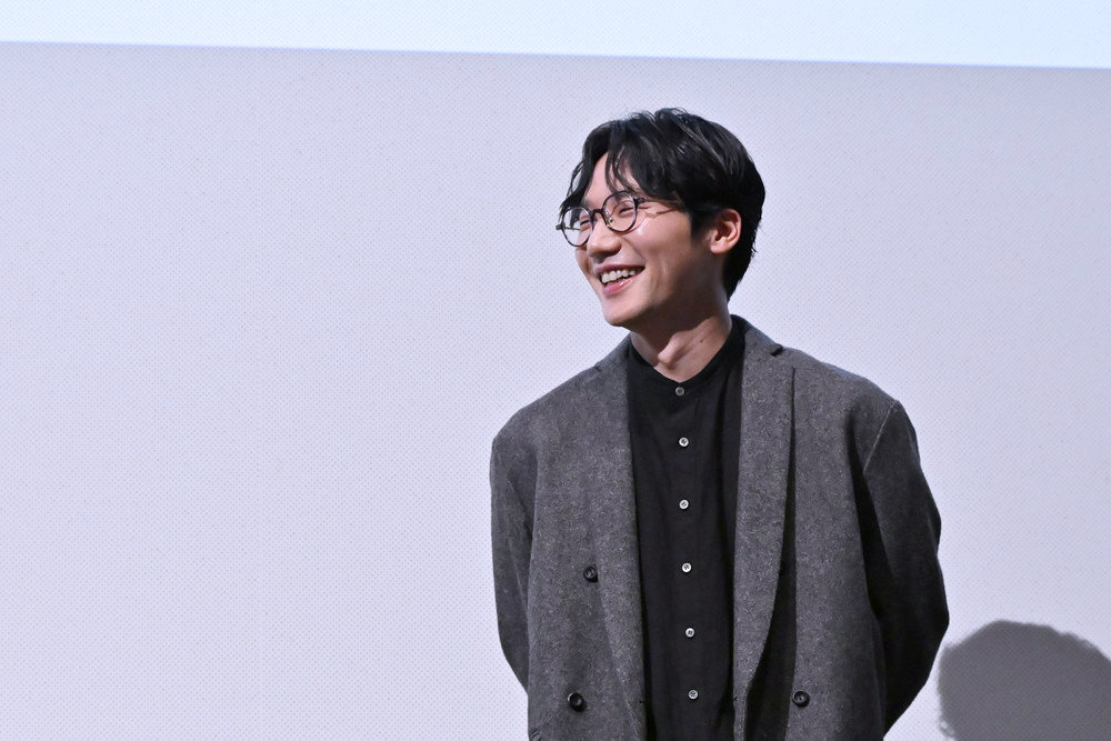 『ありきたりな言葉じゃなくて』完成披露上映会