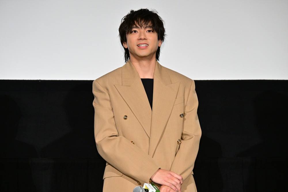 『木の上の軍隊』