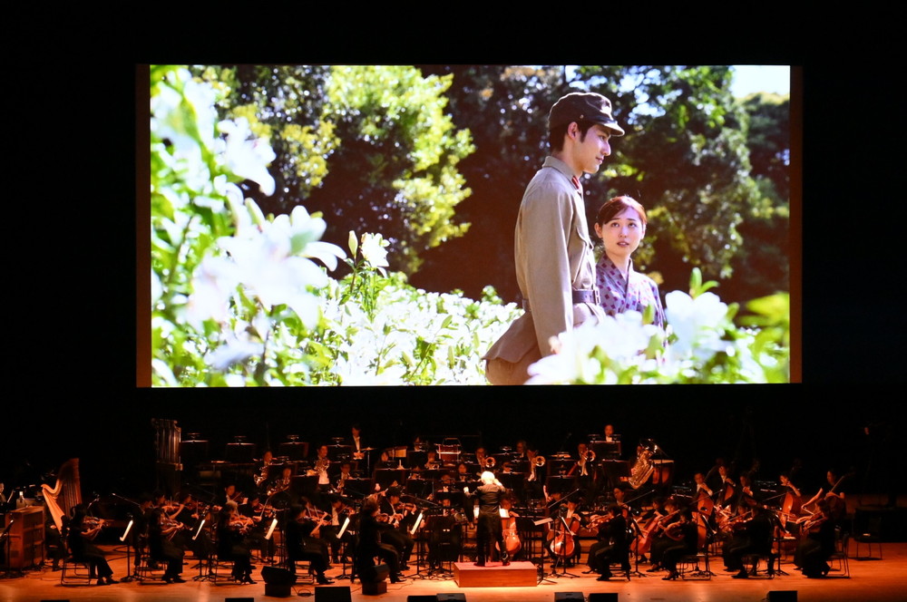 あの花が咲く丘で、君とまた出会えたら。』