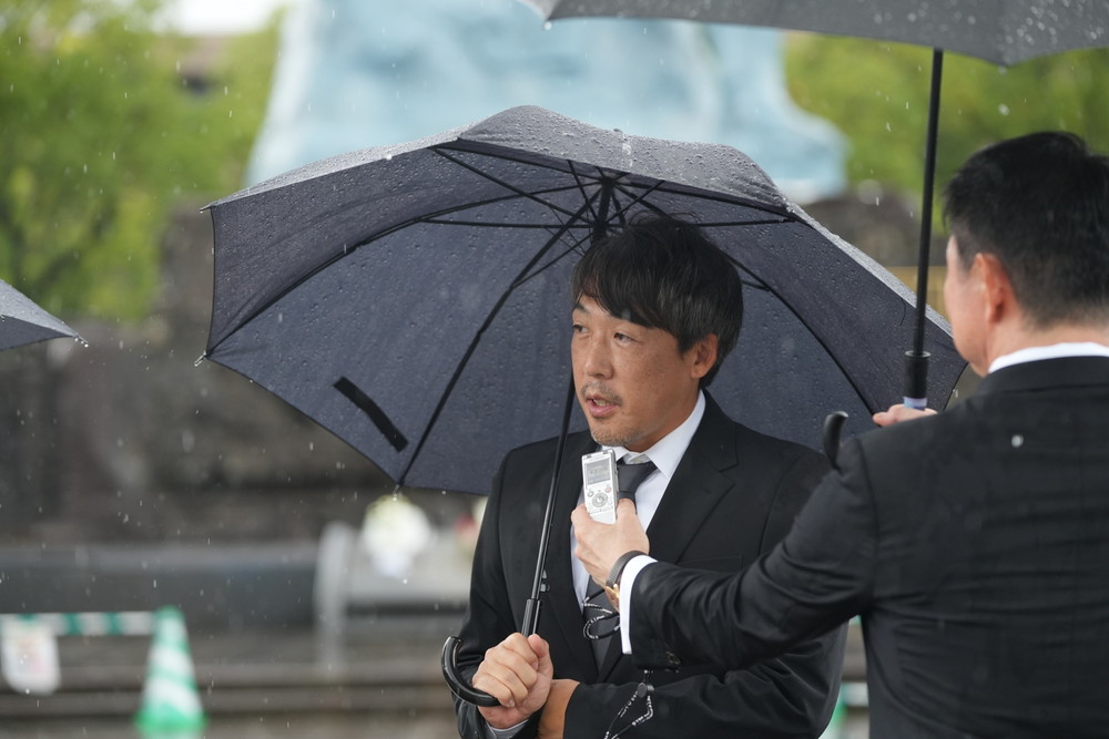 『遠い山なみの光』