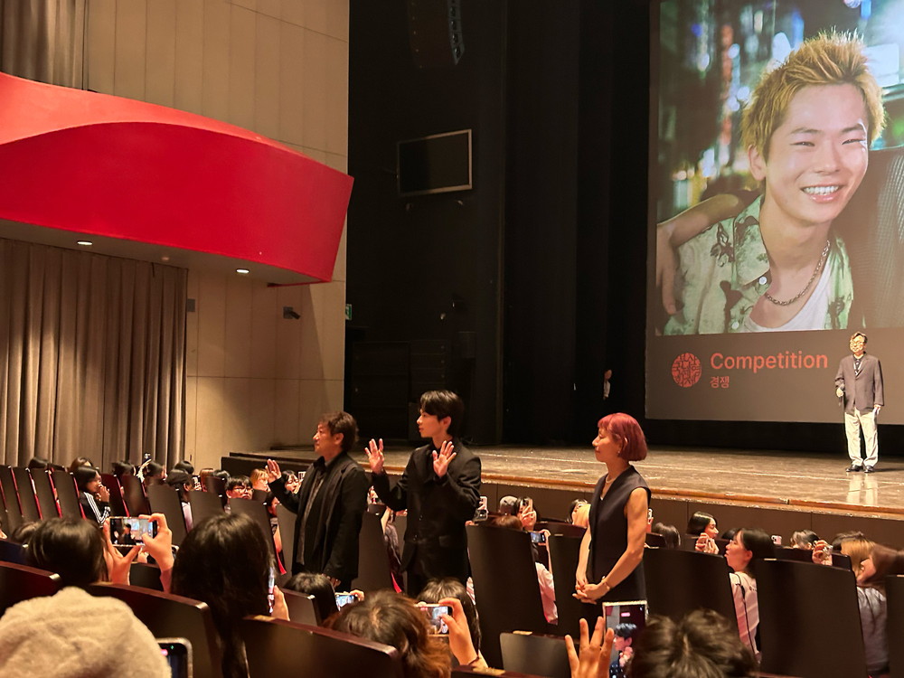 『愚か者の身分』釜山国際映画祭