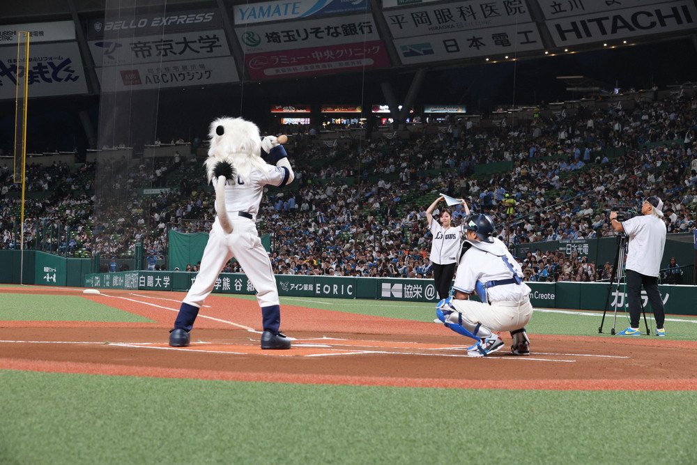 『栄光のバックホーム』セレモニアルピッチ