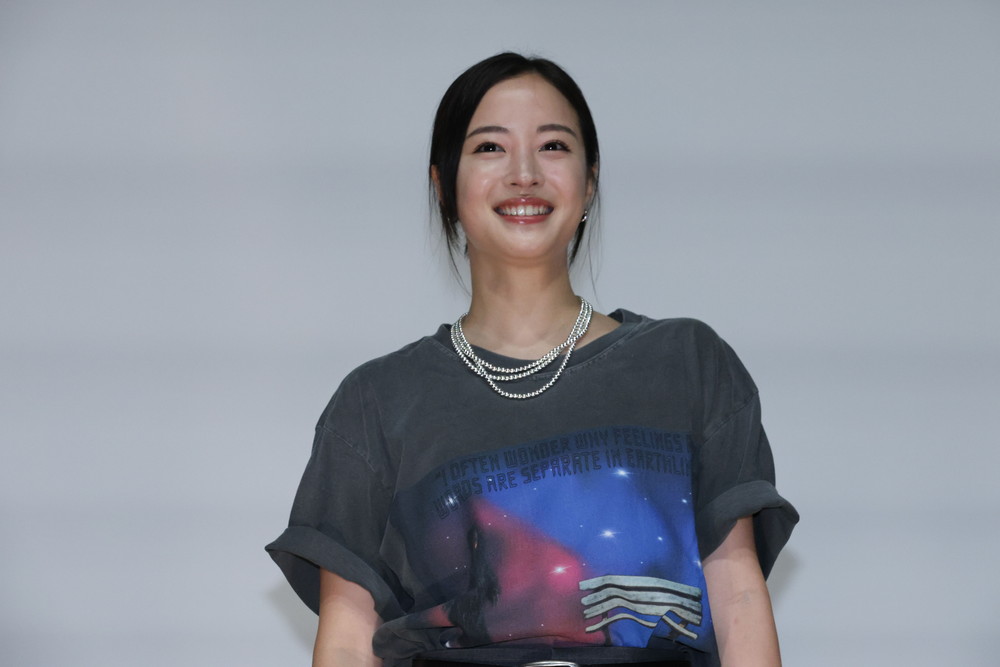 アット・ザ・ベンチ