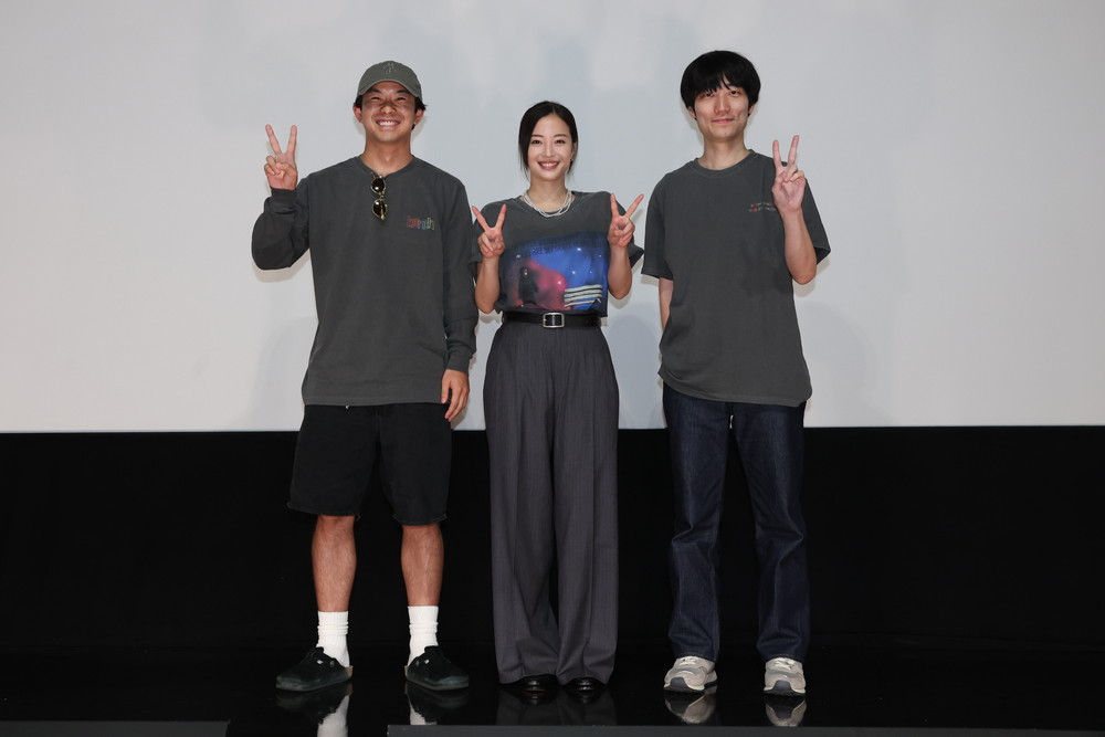 アット・ザ・ベンチ