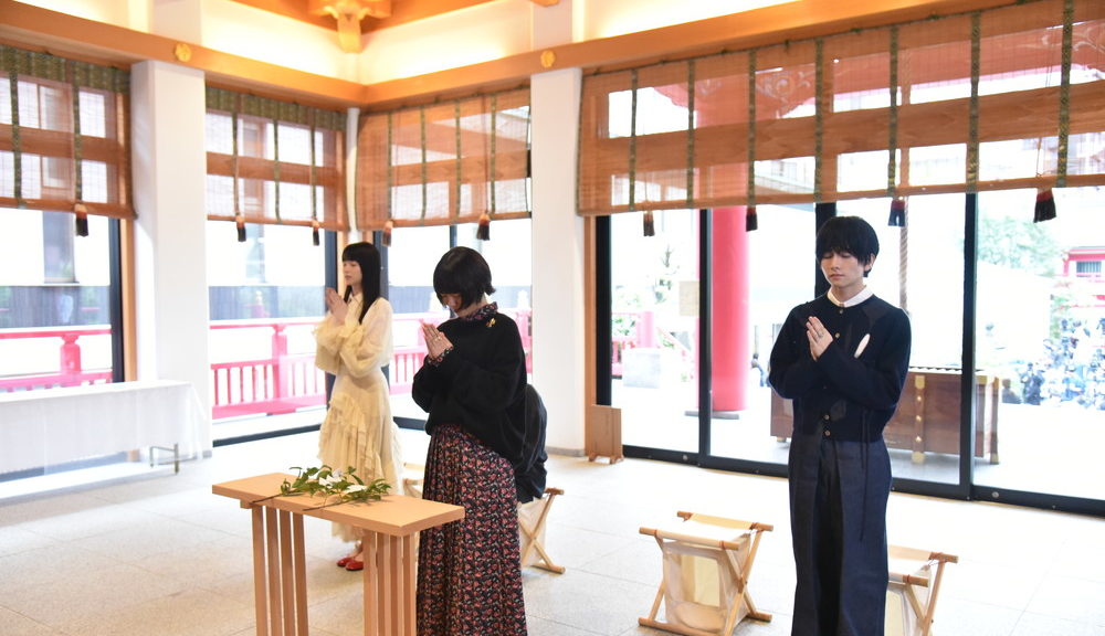 『ミーツ・ザ・ワールド』大ヒット祈願