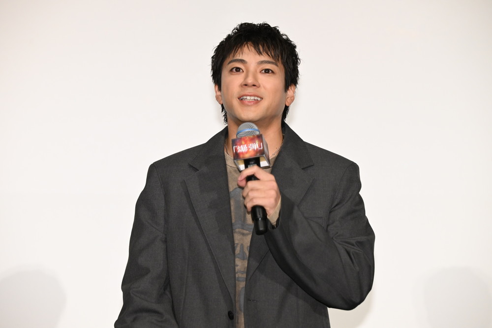 『爆弾』1214ラスト舞台挨拶