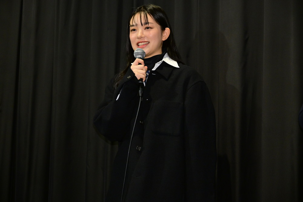 『白の花実』公開記念舞台挨拶