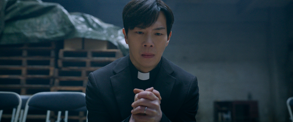 神社 悪魔のささやき