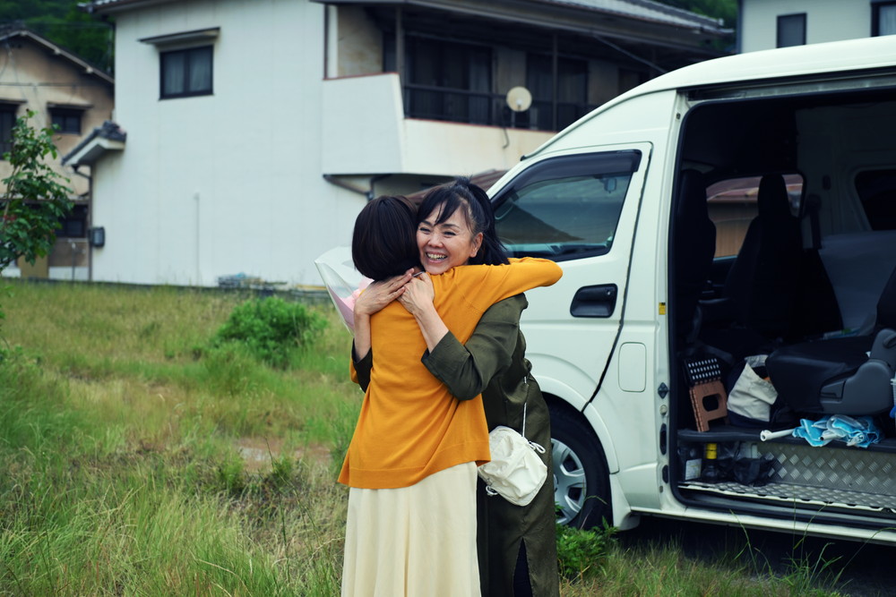 『カラノウツワ』