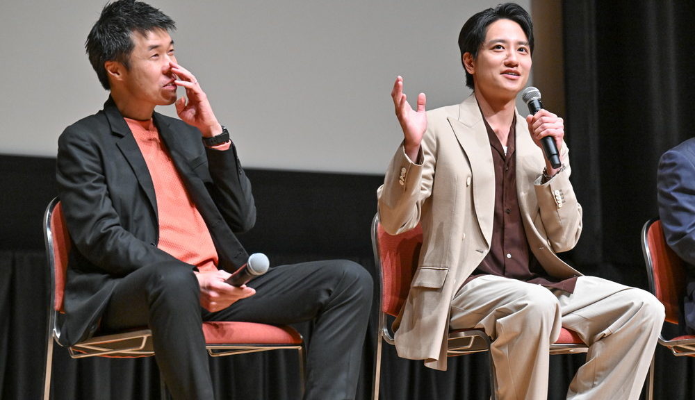 「赤土に眠る」トークイベント