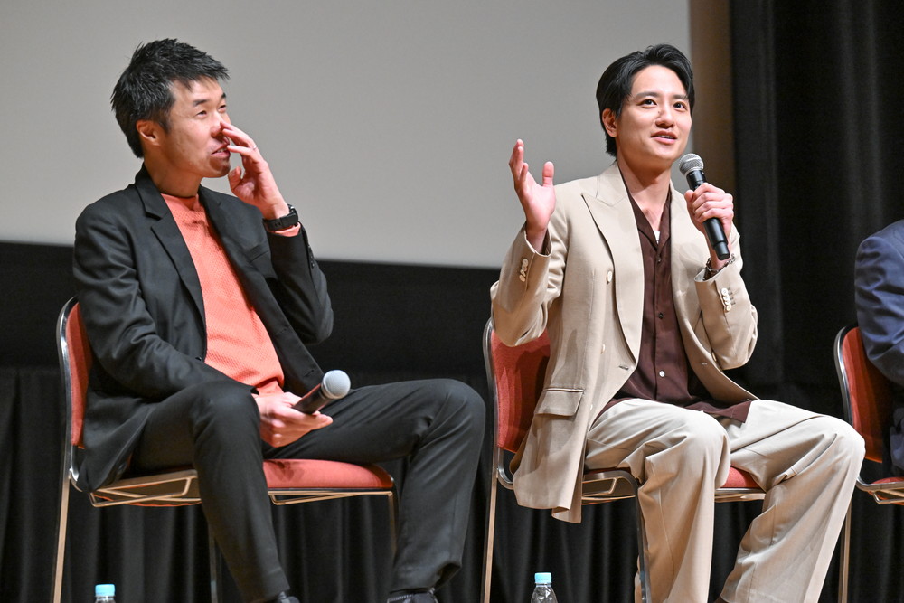 「赤土に眠る」トークイベント