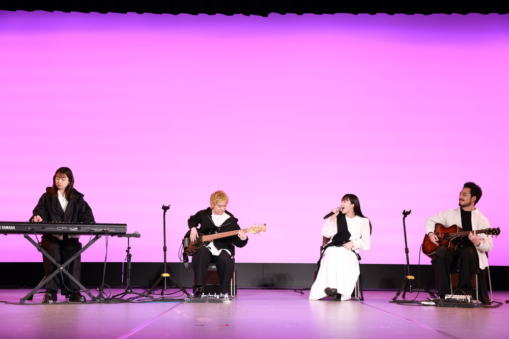 『パリに咲くエトワール』